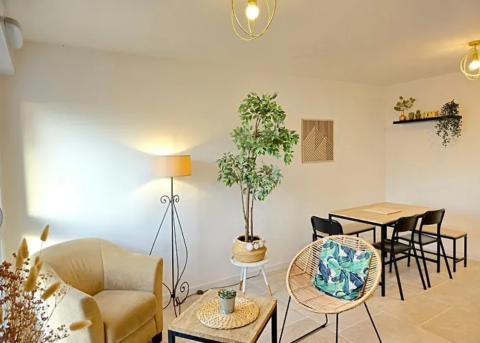 Les De Sandrine Avec Salle D'eau Privée - Partagé De 3 Appartamento *