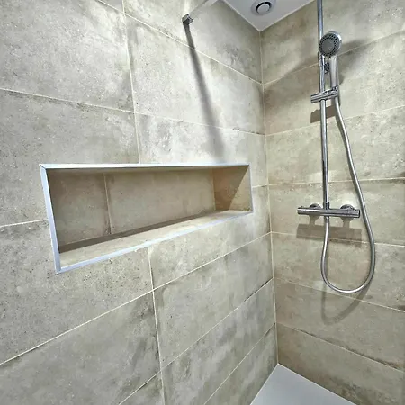 Les De Sandrine Avec Salle D'eau Privee - Partage De 3 * Toulouse