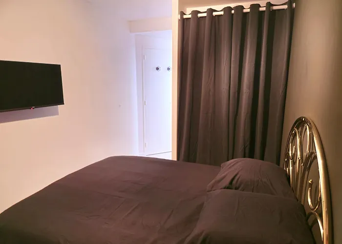 Apartamento Les De Sandrine Avec Salle D'eau Privee Dans Un En Collocation