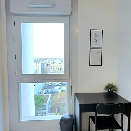 Apartament Les De Sandrine Avec Salle D'eau Privee Dans Un En Collocation *