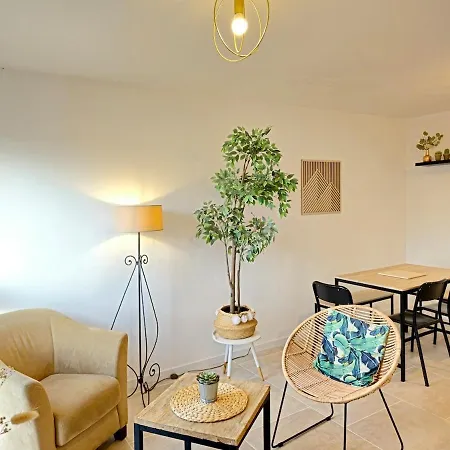 Les De Sandrine Avec Salle D'eau Privee Dans Un En Collocation Apartament *